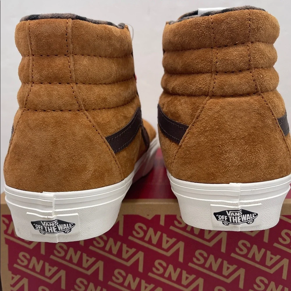 Vans Men’s Tan High-Top Sneakers Sk8-Hi
Pig Suede Plaid Glazed Glaze 
Sneakers - Picture 14 of 16